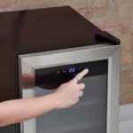 Adega Termoelétrica Cuisinart Spicy 18 Garrafas Inox 220V - 4092910029 - Imagem 3